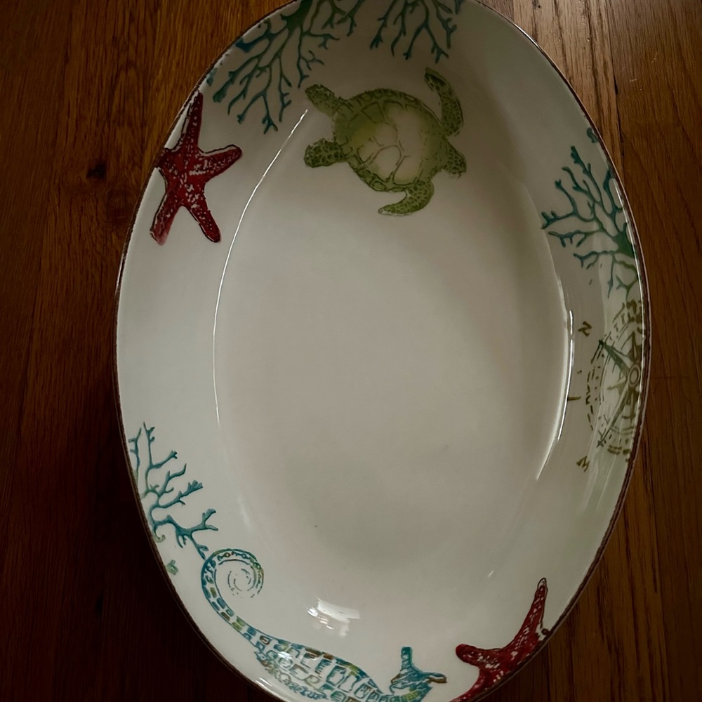 NWT - PAPAIT - CERAMIC DISH